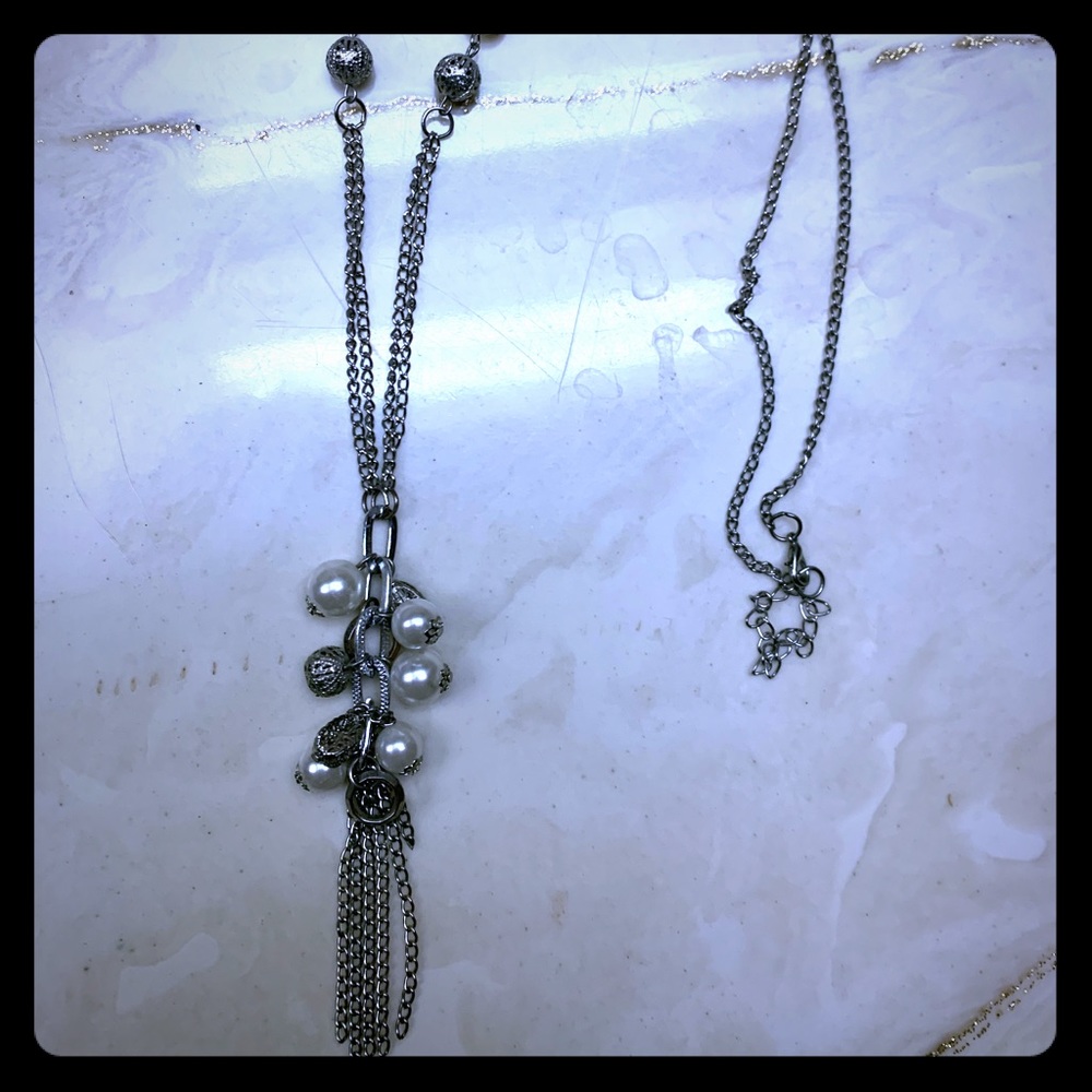White and silver beaded necklace